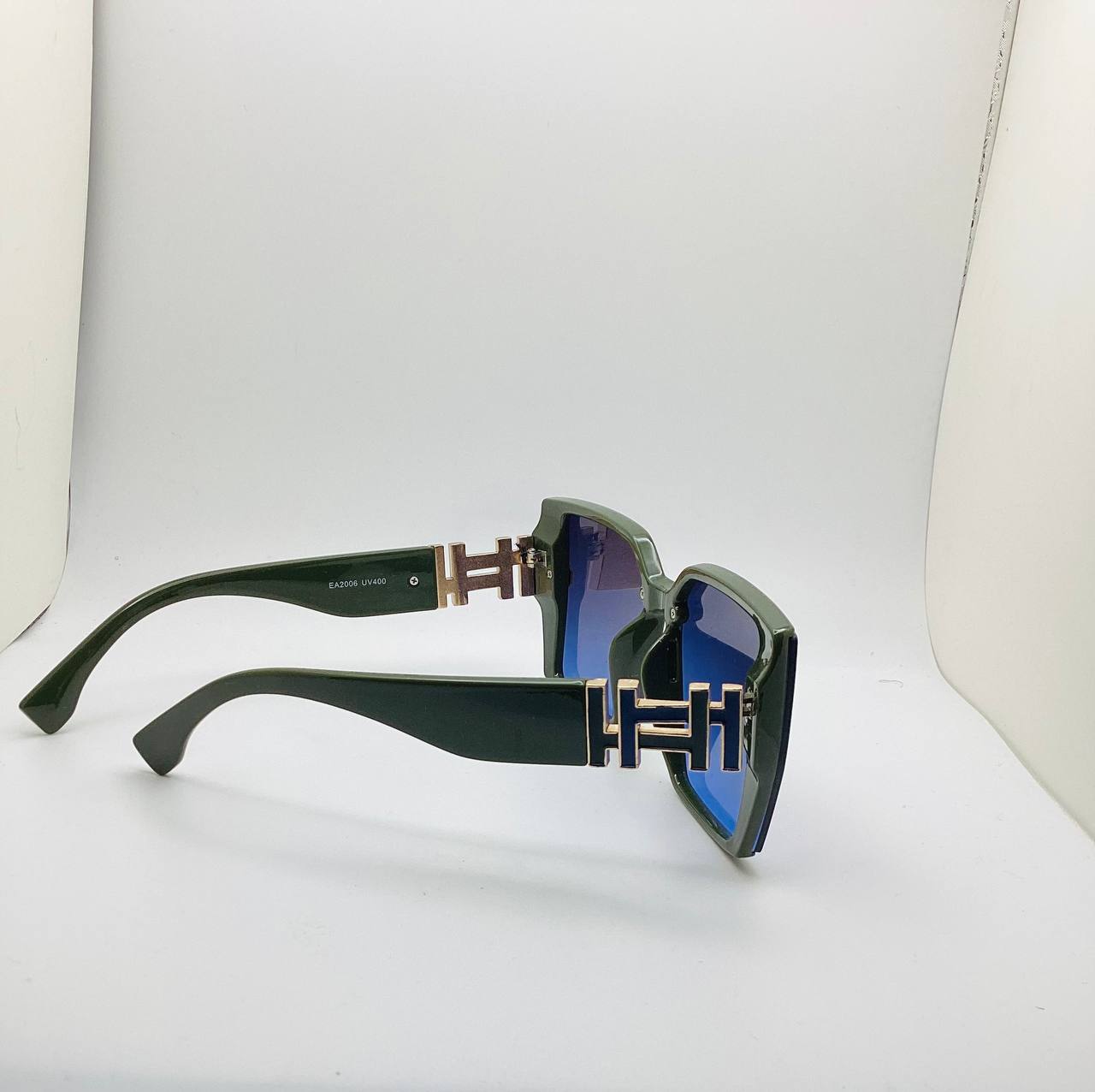 H Love Green Sunglasses