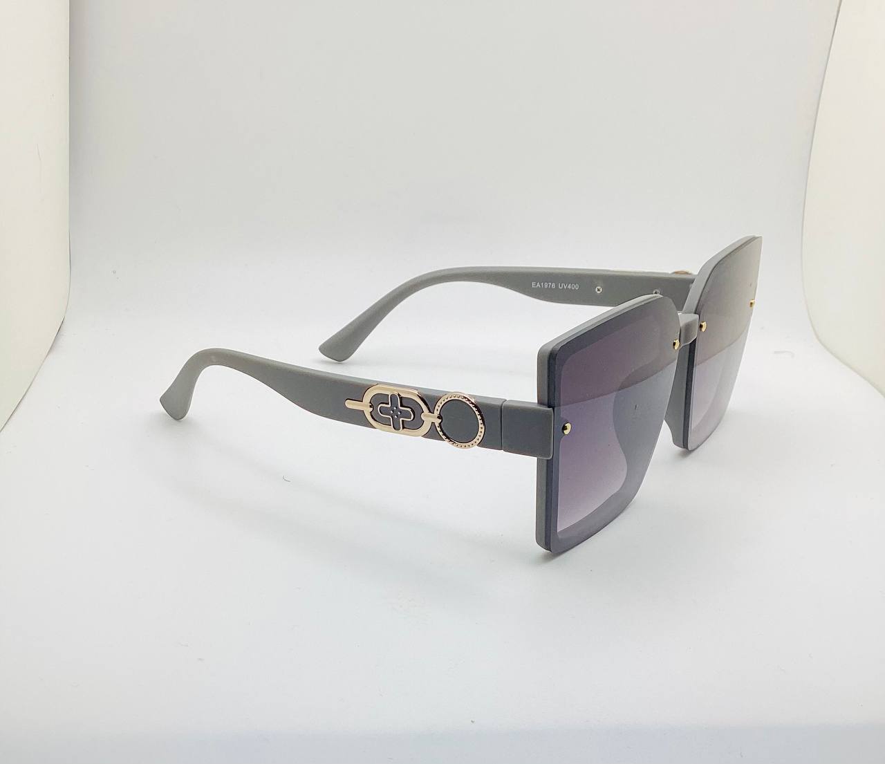 Lucky Shades Sunglasses