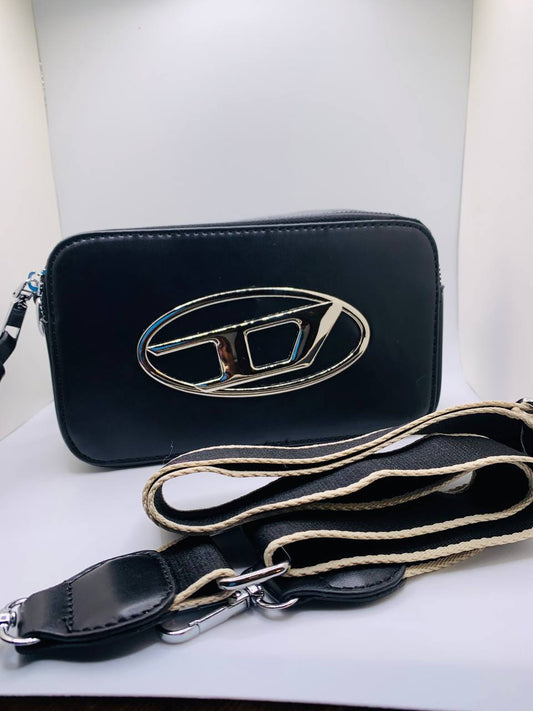 The Leather D Purse